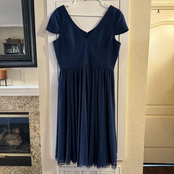 Dress the Population Corey V-Neck Cap Sleeve Lace Hem Dress Blue Size Large - Picture 4 of 11